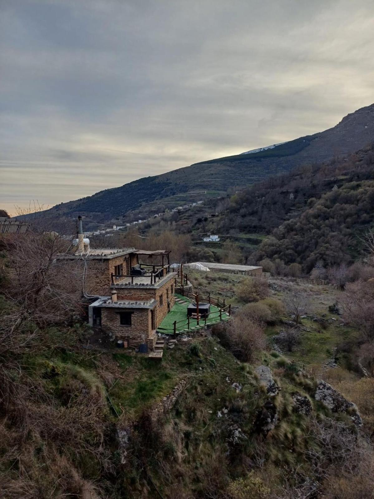 Casa Rural Cortijo Molino Altero Trevélez 外观 照片